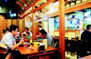 北京2.1万余家餐饮单位晒出干净卫生 餐饮服务体验升级