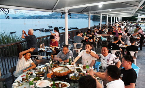 我县餐饮服务业繁荣发展 行业接待量稳步攀升